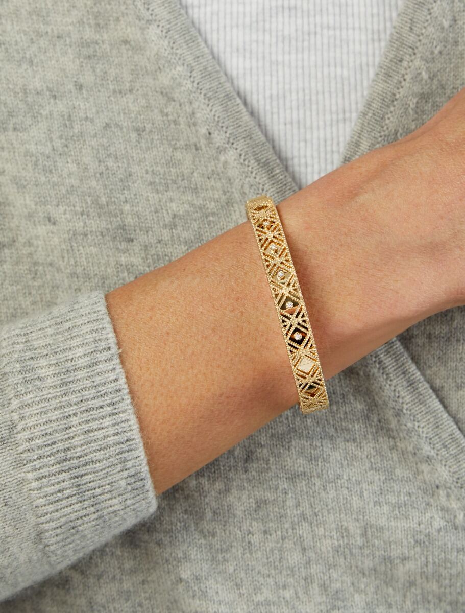 14K Diamond Vannèrie Bracelet, view 3