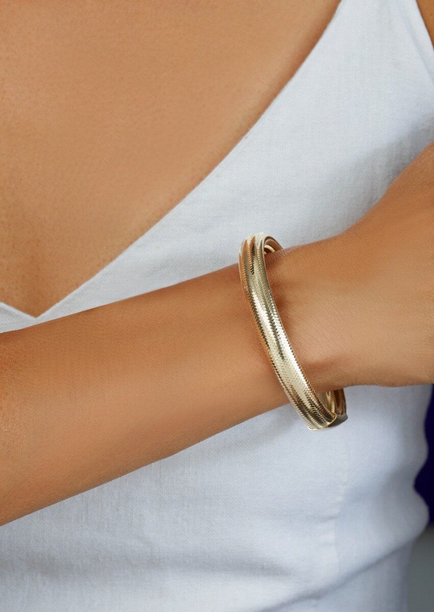 14K Large Stretch Mesh Bracelet, view 3