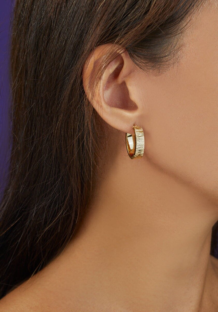 14K Yellow Gold Ribbed Oval Hoops, view 3